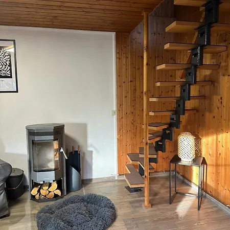 Waldhaus No 15 * Monkebude